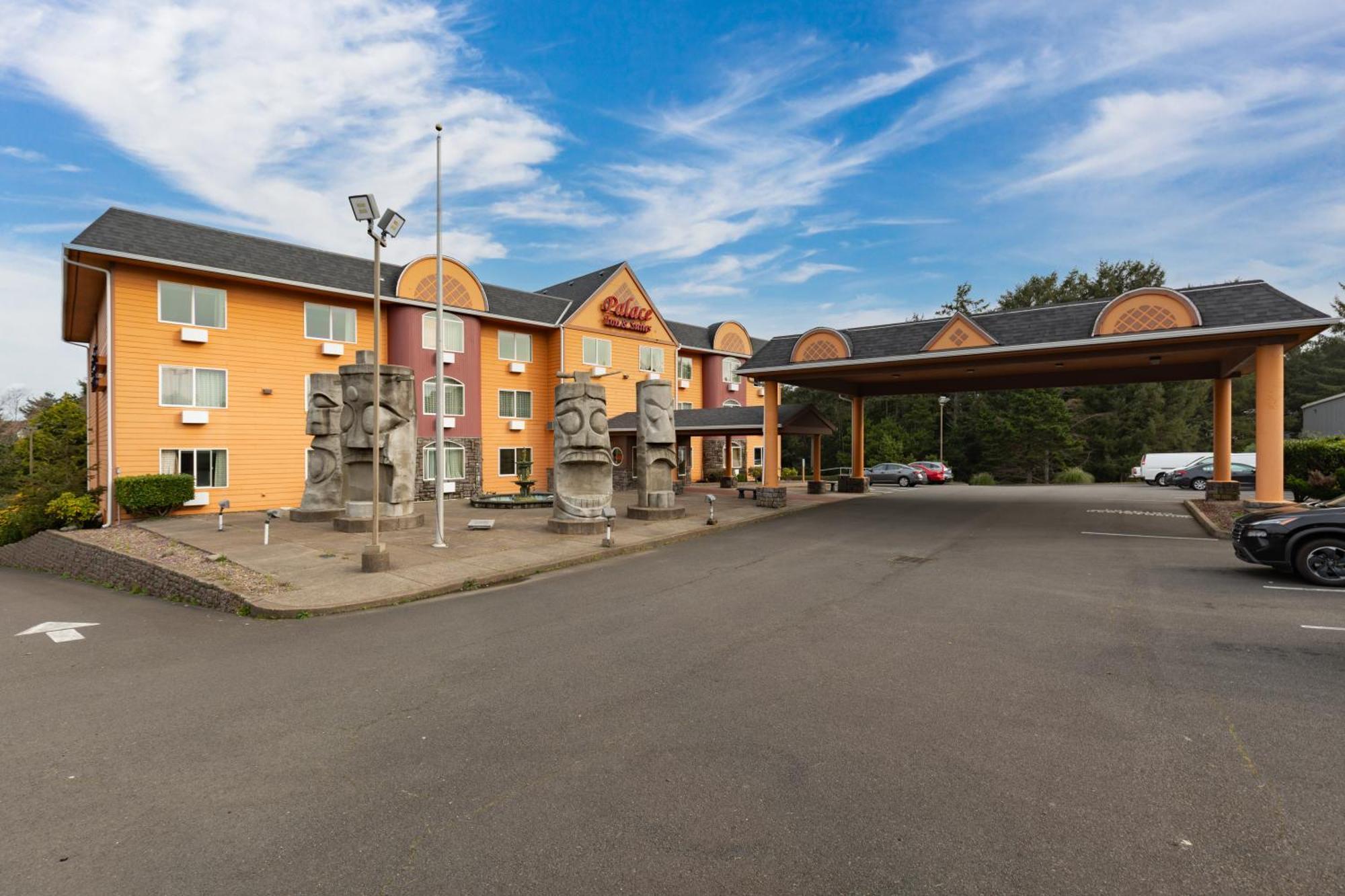 Palace Inn & Suites Lincoln City Exteriér fotografie