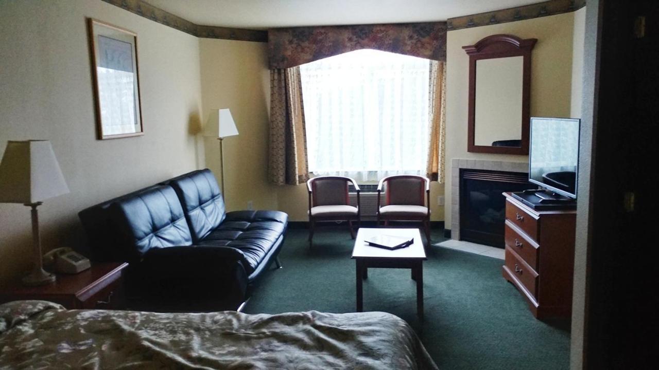 Palace Inn & Suites Lincoln City Exteriér fotografie