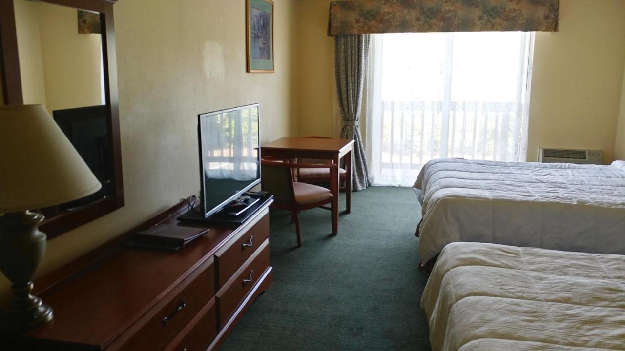 Palace Inn & Suites Lincoln City Exteriér fotografie