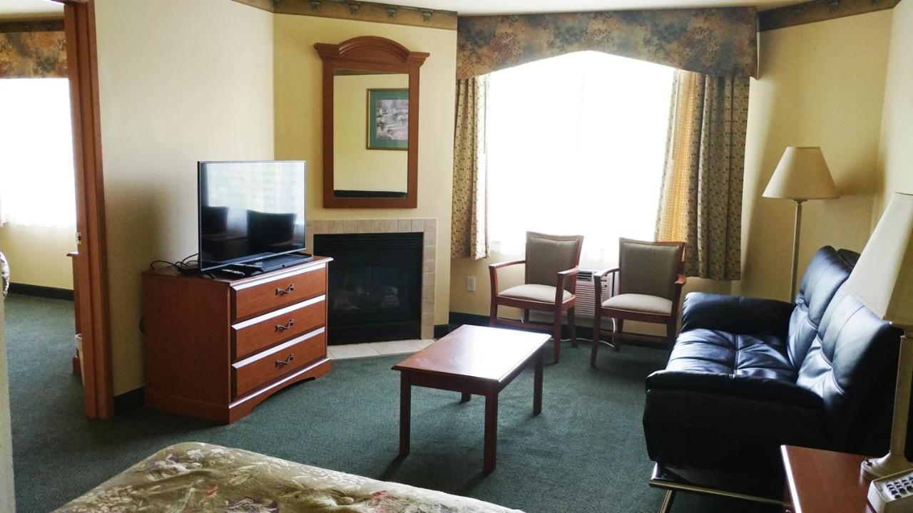 Palace Inn & Suites Lincoln City Exteriér fotografie
