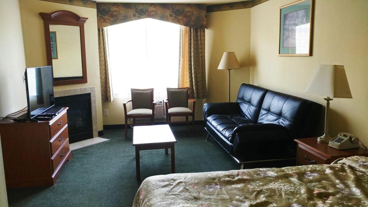 Palace Inn & Suites Lincoln City Exteriér fotografie